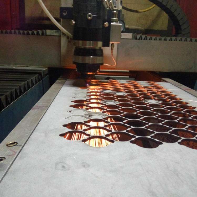 激光(guāng)切割加工